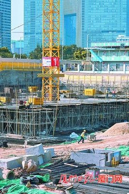 高質量推進片區“人城產”融合發展 兩岸區域性金融中心片區重點項目建設提速